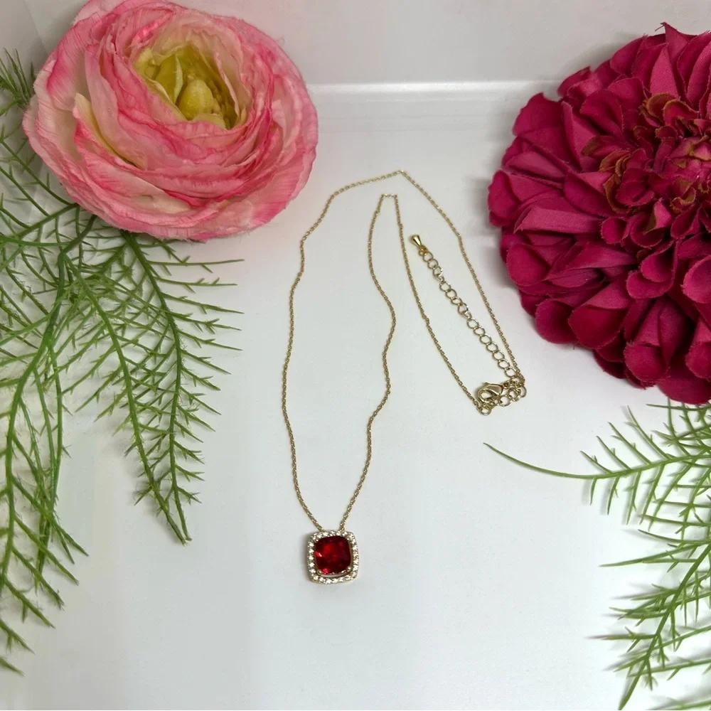NEW⚜️ Red Crystal Charm Necklace